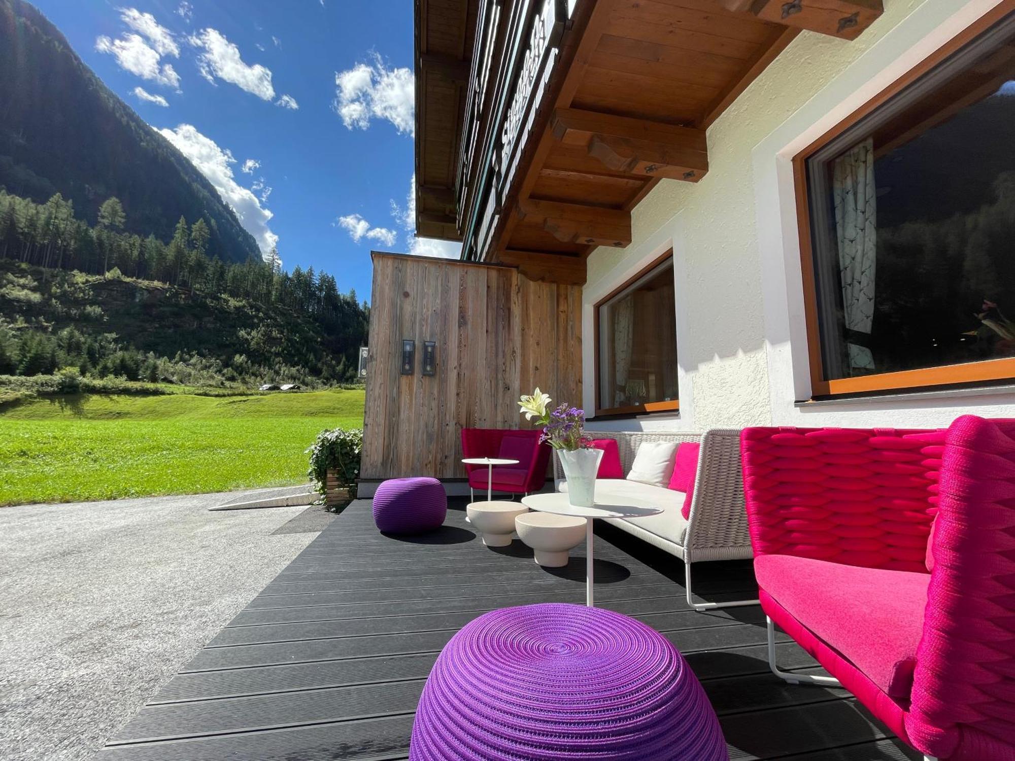 Hotel Gasthof Siggen Neukirchen am Grossvenediger Exterior photo
