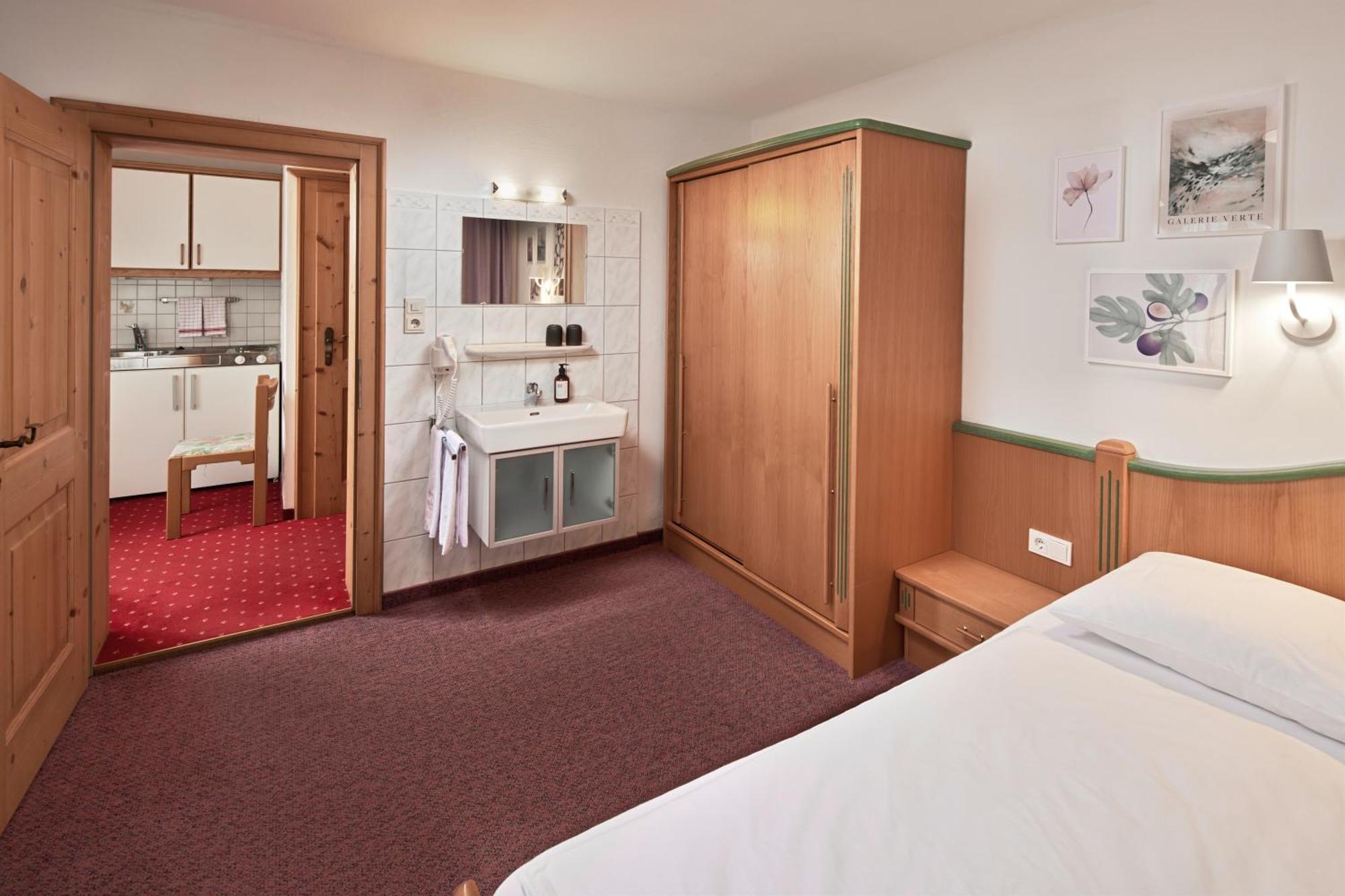 Hotel Gasthof Siggen Neukirchen am Grossvenediger Exterior photo
