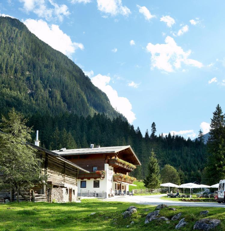 Hotel Gasthof Siggen Neukirchen am Grossvenediger Exterior photo